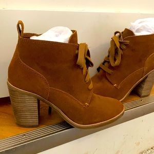 Suede lace up booties Dolce Vita